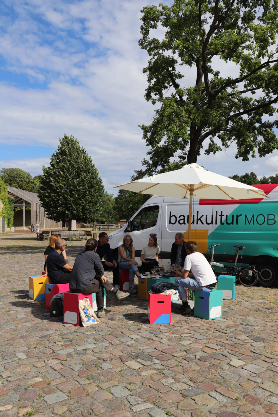 Sommerreise Bundesstiftung Baukultur | Holz Ziegel Lehm