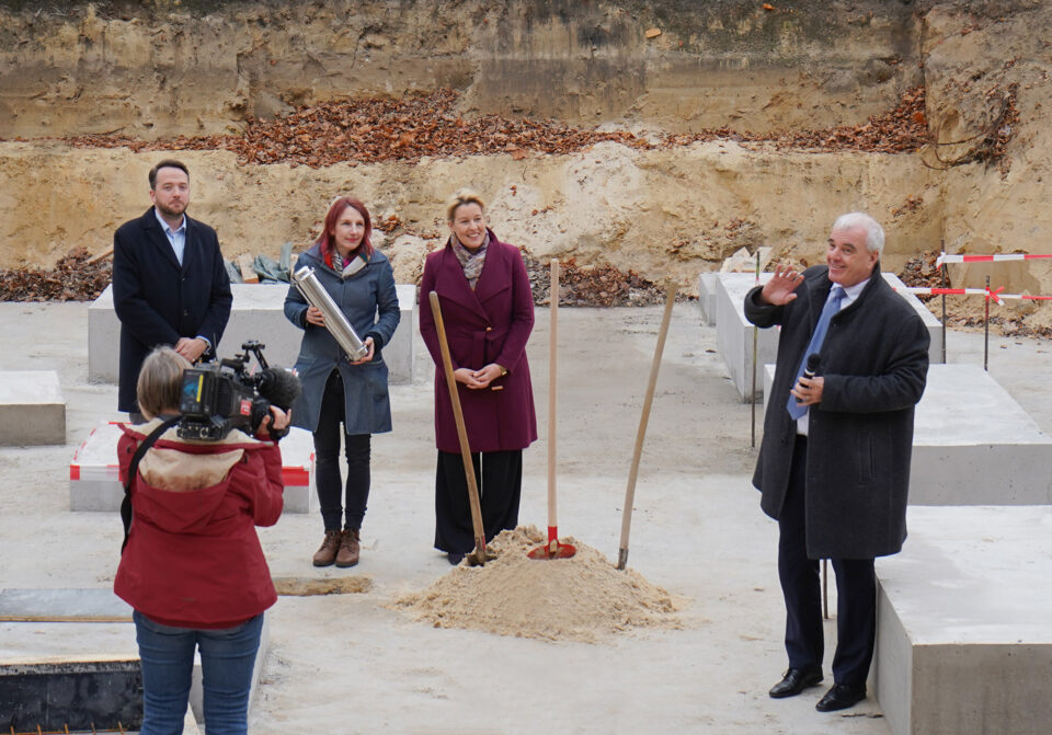 Grundsteinlegung Museums-Pavillon und Touristische Wissenspfade TU Berlin