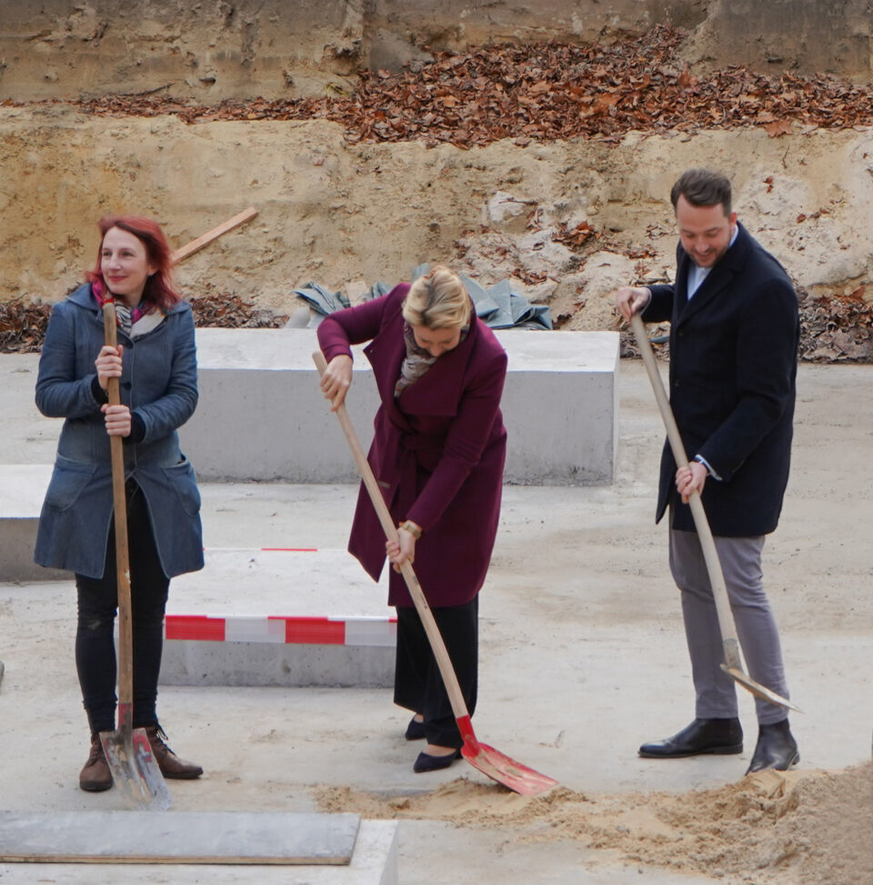 Grundsteinlegung Museums-Pavillon und Touristische Wissenspfade TU Berlin