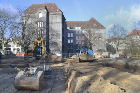 Baubeginn | Das Fliegende Klassenzimmer 2.0 | © ZRS Architekten / Bezirksamt Tempelhof-Schöneberg