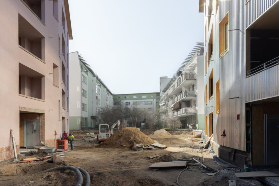 Holz Ziegel Lehm | Pilotprojekt nachhaltiger Geschosswohnungsbau Berlin
